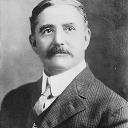 Portrait of Scott Cordelle Bone