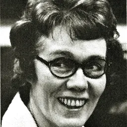Portrait of Kathryn Ostrosky