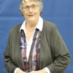 Portrait of Nancy Diamond