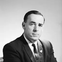 Portrait of Ron Davies