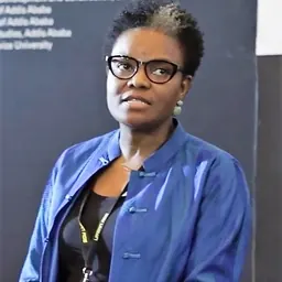 Portrait of Alcinda Honwana