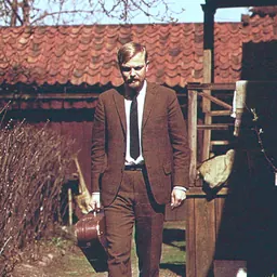 Portrait of Olle Adolphson