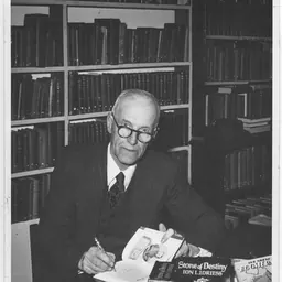 Portrait of Ion Idriess