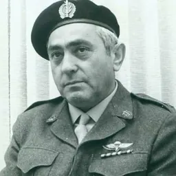 Portrait of Yitzhak Pundak