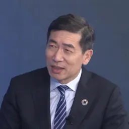Portrait of Haoliang Xu
