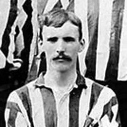 Portrait of Tom Stewart