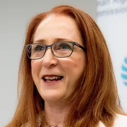 Portrait of Ros Croucher