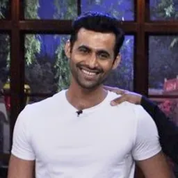 Portrait of Freddy Daruwala