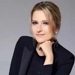 Portrait of Yana Lantratova