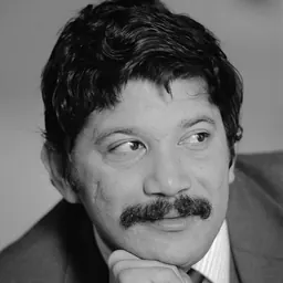 Portrait of Omar Cabezas