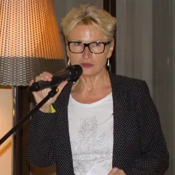 Portrait of Renate Schimkoreit