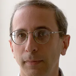 Portrait of Dan Hirschberg