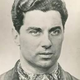 Portrait of Roy Nielsen