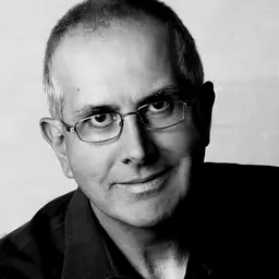Portrait of Ray Daniel