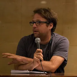 Portrait of Noam Cohen