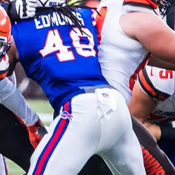 Portrait of Tremaine Edmunds