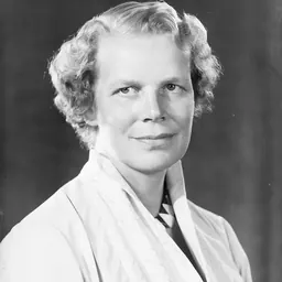 Portrait of Lis Groes