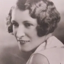 Portrait of Linda Agostini