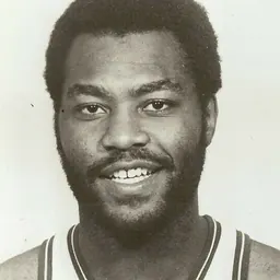 Portrait of Tom Boswell