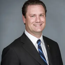 Portrait of Scott Cyr