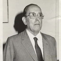 Portrait of Hugo Rosende Subiabre
