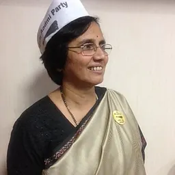 Portrait of Nina Nayak