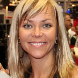 Portrait of Jessi Combs