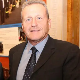 Portrait of Ian Milne