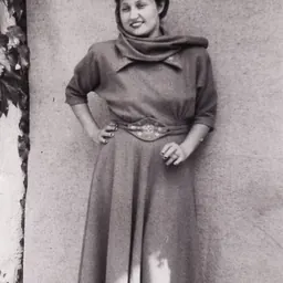 Portrait of Sonja de Lennart