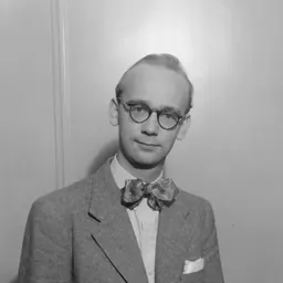 Portrait of Jon Ola Norbom