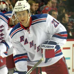 Portrait of Derek Stepan