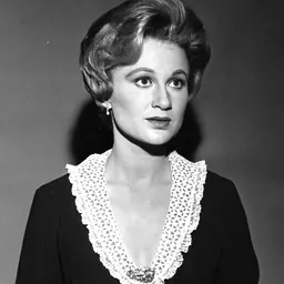 Portrait of Carol Eve Rossen