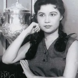 Portrait of Sawalee Phakaphan