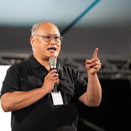 Portrait of Lee Ming-che