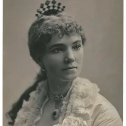 Portrait of Lizzie Conway