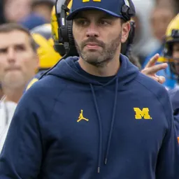 Portrait of Matt Weiss