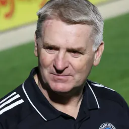 Portrait of Dean Smith