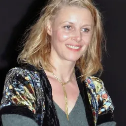 Portrait of Florence Thomassin