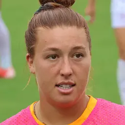 Portrait of Jordyn Bloomer