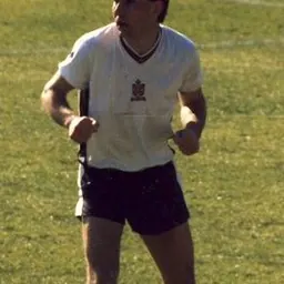 Portrait of Gary Barnett