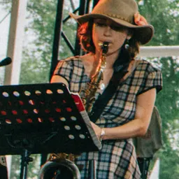 Portrait of Chloe Feoranzo