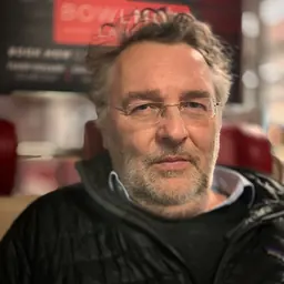 Portrait of Richard Learoyd