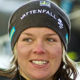 Portrait of Nike Bent