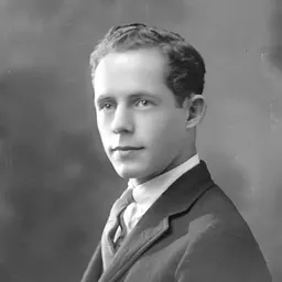 Portrait of Walter Stemmons
