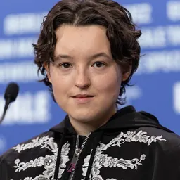 Portrait of Bella Ramsey