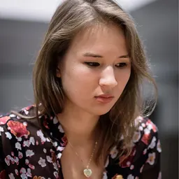 Portrait of Lisa Schut