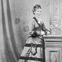 Portrait of Ann Diamond