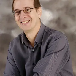 Portrait of Robert Raymer