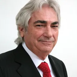 Portrait of Manuel Lao Hernández