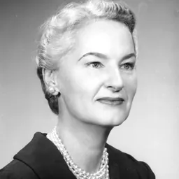 Portrait of Beth Johnson